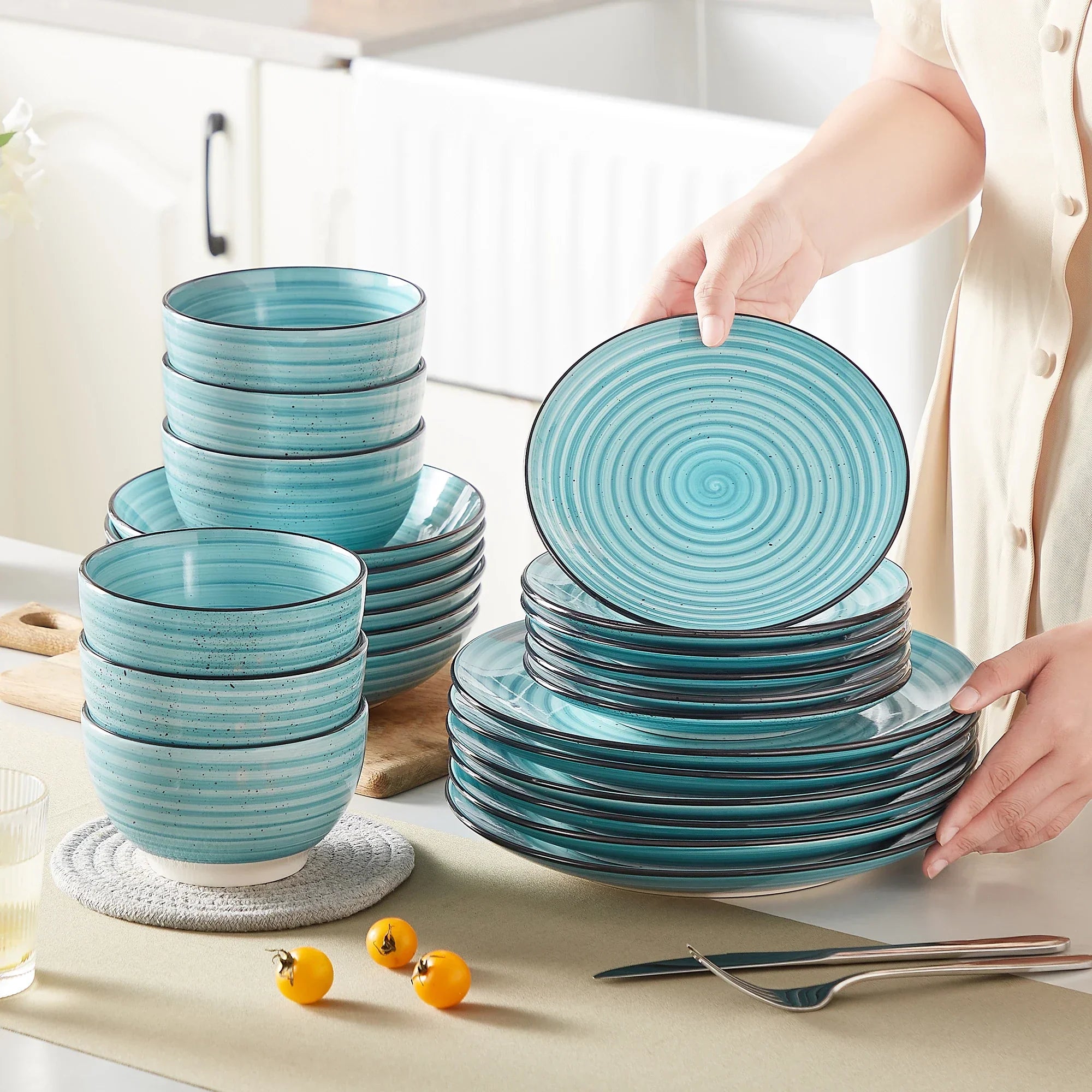 24-Piece Set