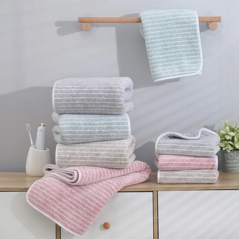 Conjunto de Toalhas em Poliéster – Suaves e Absorventes
