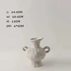 Vaso branco em cerâmica de estilo escandinavo