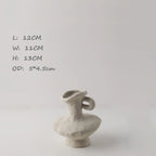 Vaso branco em cerâmica de estilo escandinavo